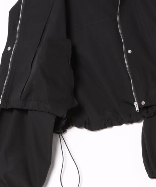 INGNI（イング）の「クロップド丈マウンテンパーカー／A（マウンテンパーカー・レディース・アイボリー/ブラック・M）」の12枚目の写真
