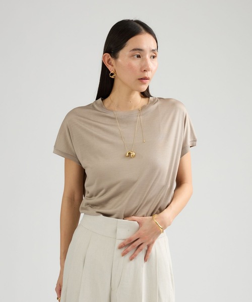 Chaos（カオス）の「Chaos(カオス)/シルクフレーズＴシャツ（Tシャツ/カットソー・レディース・ブラック/ピンク系その他/ブルー系その他/ネイビー/クリーム/ブルー/ライトブルー/ベージュ系/オフホワイト/ブラック系その他・FREE）」の6枚目の写真