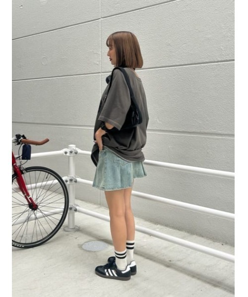 RODEO CROWNS WIDE BOWL（ロデオクラウンズワイドボウル）の「デニムプリーツミニスカート（デニムスカート・レディース・ライトブルー/ブラック・SMALL/MEDIUM）」の14枚目の写真