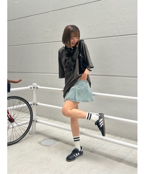 RODEO CROWNS WIDE BOWL（ロデオクラウンズワイドボウル）の「デニムプリーツミニスカート（デニムスカート・レディース・ライトブルー/ブラック・SMALL/MEDIUM）」の15枚目の写真