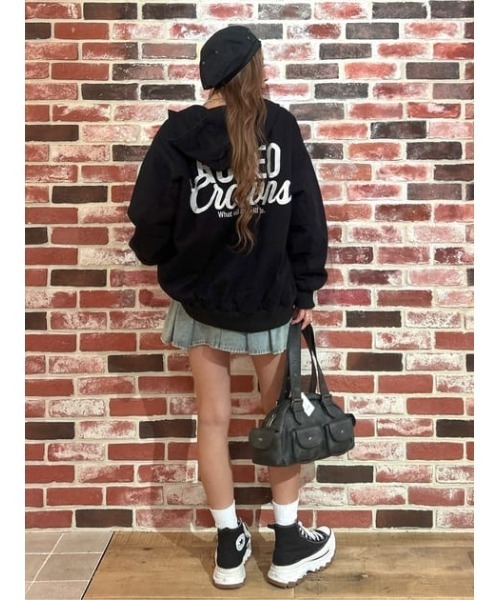 RODEO CROWNS WIDE BOWL（ロデオクラウンズワイドボウル）の「デニムプリーツミニスカート（デニムスカート・レディース・ライトブルー/ブラック・SMALL/MEDIUM）」の17枚目の写真