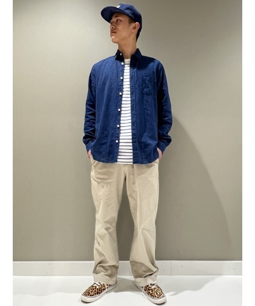 GAP（ギャップ）の「スタンダードフィット リネン混シャツ（シャツ/ブラウス・メンズ・ブルー系その他/ブルー/ネイビー/ブラック/ホワイト/ベージュ/カーキ/ライトベージュ/ブルー系その他2/ブラック系その他・XL/L/M/S/XS）」の18枚目の写真