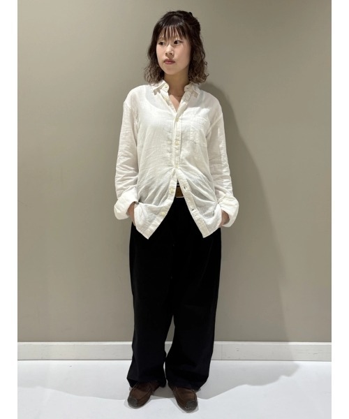GAP(ギャップ)の「スタンダードフィット リネン混シャツ(シャツ/ブラウス・メンズ・ブルー系その他/ブルー/ネイビー/ブラック/ホワイト/ベージュ/カーキ/ライトベージュ/ブルー系その他2/ブラック系その他・XL/L/M/S/XS)」の12枚目の写真