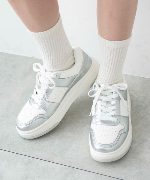 WEGO（ウィゴー）の「WEGO/ベーシックスニーカー（スニーカー・レディース・その他1/ピンク/ホワイト/その他4/その他2/その他3/ブラック/キャメル/ブラウン系その他/グレー系その他・MEDIUM/LARGE/SMALL/X-LARGE）」の9枚目の写真