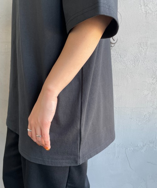 Gramicci（グラミチ）の「[GRAMICCI/グラミチ] オーバルブランドロゴ バックプリントTシャツ（Tシャツ/カットソー・レディース・ブラック/パープル/ホワイト・M/L/XL）」の7枚目の写真
