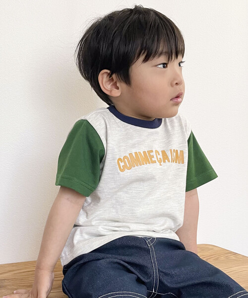 COMME CA ISM(コムサイズム)の「半袖ロゴTシャツ(ベビーサイズ)(その他ベビー用品・キッズ・グレイッシュベージュ/サックスブルー/ブラック/ピンク/オートミール・80-90cm)」の3枚目の写真