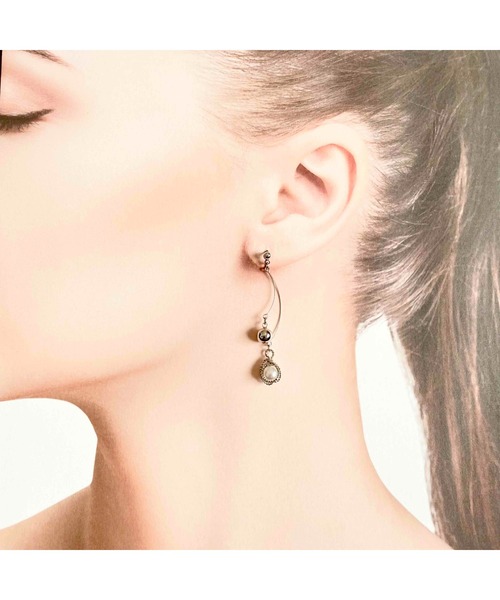 tone（トーン）の「【雨あがりの森】ラップパール・ピアス(MA)（ピアス（両耳用）・レディース・ゴールド/シルバー・FREE）」の5枚目の写真