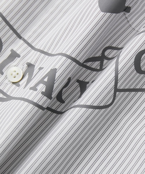 ADAM ET ROPE'（アダムエロペ）の「【UNIFORM/ユニフォーム】エンブレムプリント オーバーサイズ レギュラーカラー シャツ / 吸水速乾 / ユニセックス（シャツ/ブラウス・メンズ・イエロー系その他2/ブルー系その他6/ホワイト系その他3・L/M）」の9枚目の写真