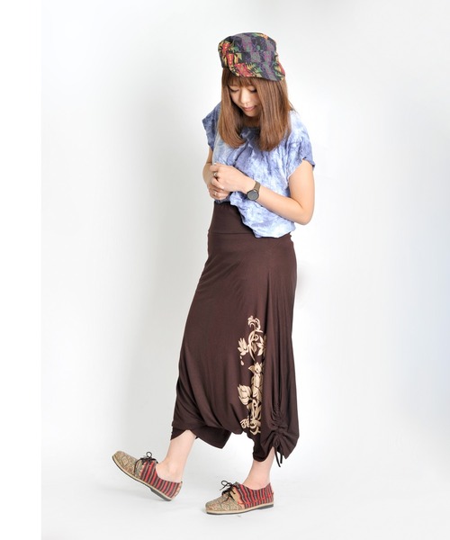 MARAI(マーライ)の「【MARAI】サイドくしゅくしゅロータスサルエルパンツ(その他パンツ・レディース・ブラック/パープル/グレー/ブラウン・FREE)」の17枚目の写真
