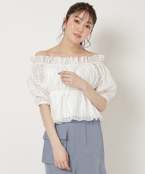 REDYAZEL(レディアゼル)の「シアーギャザートップス(シャツ/ブラウス・レディース・ブラック/ピンク/オフホワイト・FREE)」の2枚目の写真