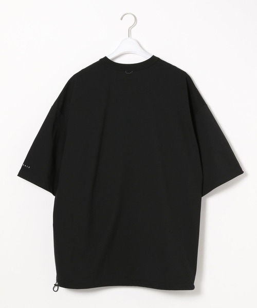 NUMERALS(ヌメラルズ)の「【NUMERALS】ワイドフォルムTシャツ(Tシャツ/カットソー・メンズ・ベージュ/ブラック/カーキ・LARGE/MEDIUM)」の4枚目の写真