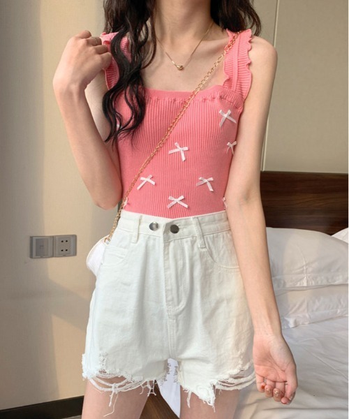 kirakiraShop(キラキラショップ)の「ショルダー フリル リボン ニット キャミソール(タンクトップ・レディース・ベージュ/ピンク/ホワイト/ブラック/ブルー・FREE)」の12枚目の写真