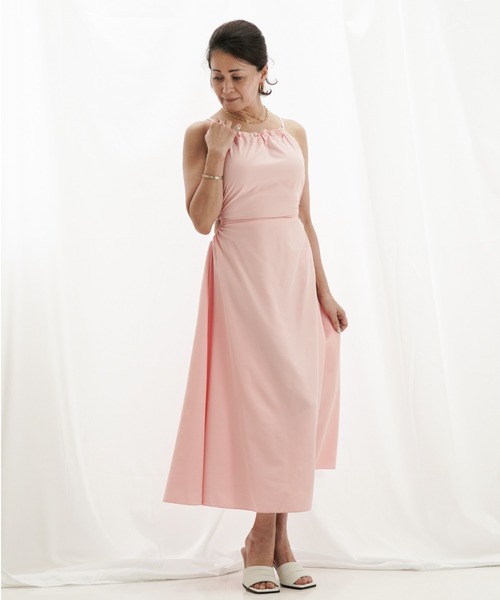 a lot of love（ア ロット オブ ラブ）の「ホルターネック バック