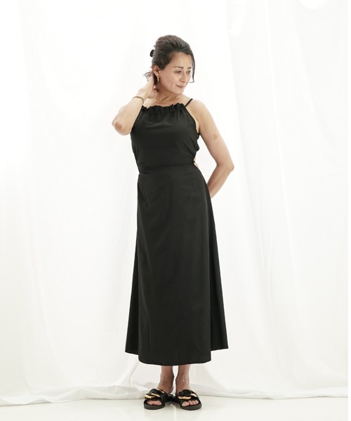 a lot of love（ア ロット オブ ラブ）の「ホルターネック バック