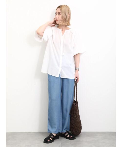 Samansa Mos2 blue（サマンサモスモスブルー）の「【Made in India】袖シフリーブラウス（シャツ/ブラウス・レディース・ブラック/ライトベージュ/オフホワイト・F）」の21枚目の写真