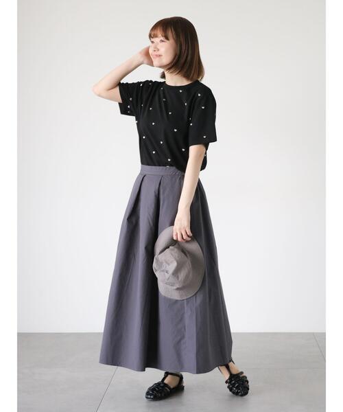 Lugnoncure(ルノンキュール)の「【接触冷感】ハート刺繍Tシャツ(Tシャツ/カットソー・レディース・ブラック/レッド/オフホワイト・F)」の5枚目の写真
