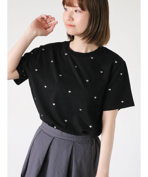 Lugnoncure(ルノンキュール)の「【接触冷感】ハート刺繍Tシャツ(Tシャツ/カットソー・レディース・ブラック/レッド/オフホワイト・F)」の6枚目の写真