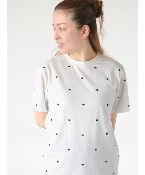 Lugnoncure(ルノンキュール)の「【接触冷感】ハート刺繍Tシャツ(Tシャツ/カットソー・レディース・ブラック/レッド/オフホワイト・F)」の10枚目の写真