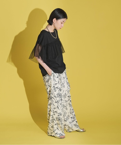 Shelly island（シェリーアイランド）の「花柄タックパンツ（その他パンツ・レディース・ブラック/ホワイト・M）」の8枚目の写真