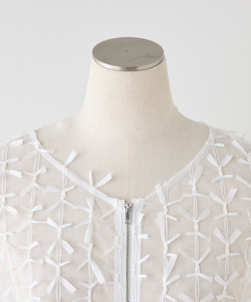 one after another NICE CLAUP（ワンアフターアナザーナイスクラップ）の「3Dレースシアーブルゾン（ブルゾン・レディース・オフホワイト/ブラック/グレー系その他・FREE）」の16枚目の写真