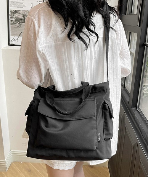 STYLEBLOCK(スタイルブロック)の「ビッグポケット付き2WAYショルダーバッグ(ショルダーバッグ・レディース・ブルー/ホワイト/カーキ/ブラック・FREE)」の3枚目の写真