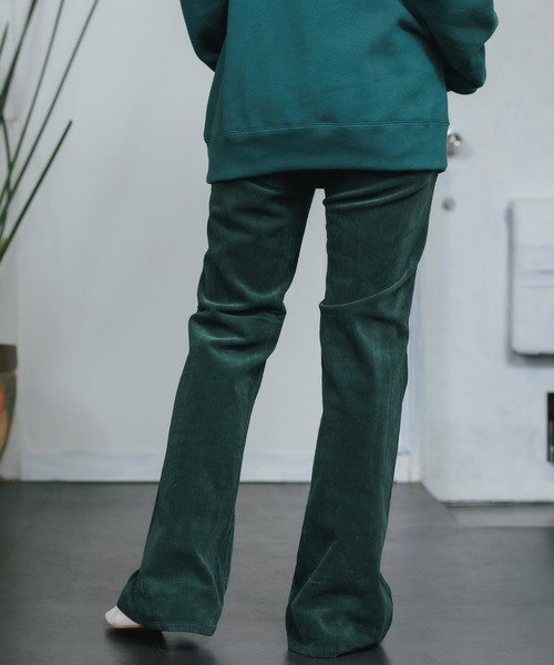 SOMETHING（サムシング）の「SOMETHING/サムシング LISA FLARE コーデュロイパンツ フレアパンツ（その他パンツ・レディース・ホワイト/ライトブルー/グリーン/ブルー・26/25/28/27）」の21枚目の写真