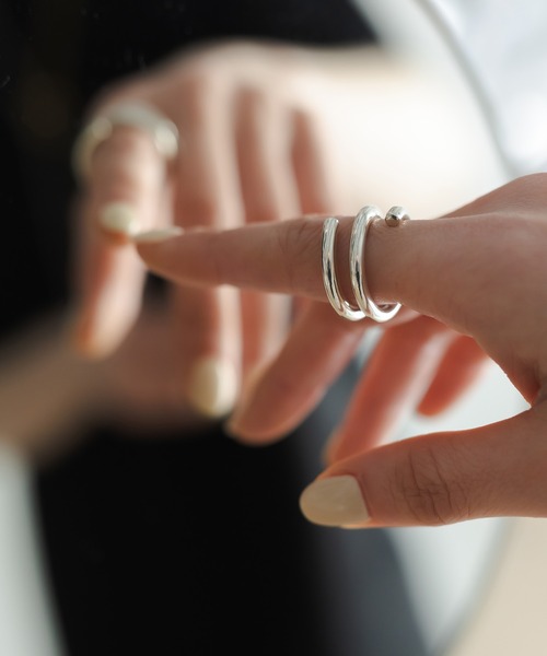 ISOLATION（アイソレーション）の「【ISOLATION / アイソレーション】Silver925 Spring Ring / シルバー925 スプリングリング（リング・レディース・ゴールド・#13/#11）」の4枚目の写真