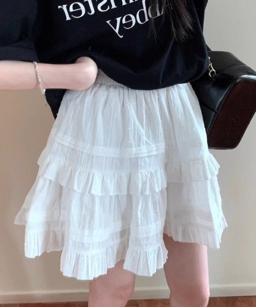 ｔｏｌｅｎｅ（トレネ）の「ハイウエスト フリル ティアード コットンライク ミニスカート（スカート・レディース・ホワイト/ブラック・FREE）」の7枚目の写真