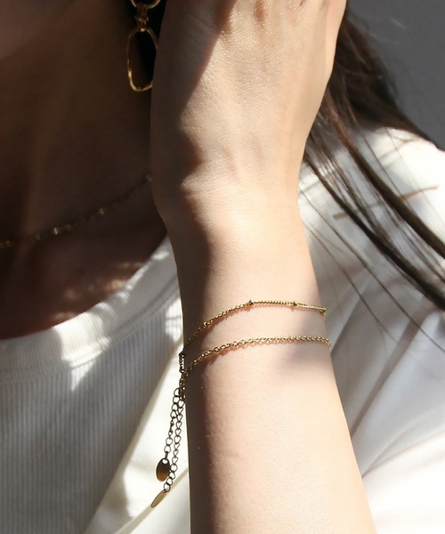 abaskdesign（アバスクデザイン）の「金属アレルギー対応 選べる5タイプ 華奢チェーンステンレスブレスレット（ブレスレット・レディース・ゴールド系その他3/ゴールド系その他2/シルバー/シルバー系その他4/シルバー系その他3/シルバー系その他2/ゴールド系その他/シルバー系その他/ゴールド/ゴールド系その他4・D/C/A/E/B）」の7枚目の写真
