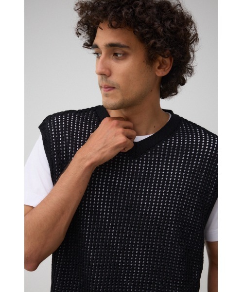 AZUL by moussy（アズールバイマウジー）の「透かし編みニットベスト（ベスト・メンズ・グレー/ブラック・FREE）」の3枚目の写真