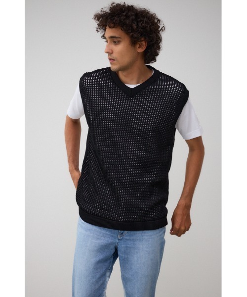 AZUL by moussy（アズールバイマウジー）の「透かし編みニットベスト（ベスト・メンズ・グレー/ブラック・FREE）」の4枚目の写真