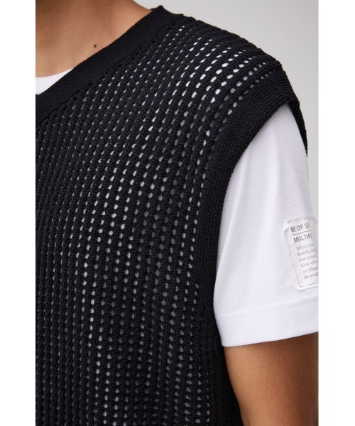 AZUL by moussy（アズールバイマウジー）の「透かし編みニットベスト（ベスト・メンズ・グレー/ブラック・FREE）」の10枚目の写真