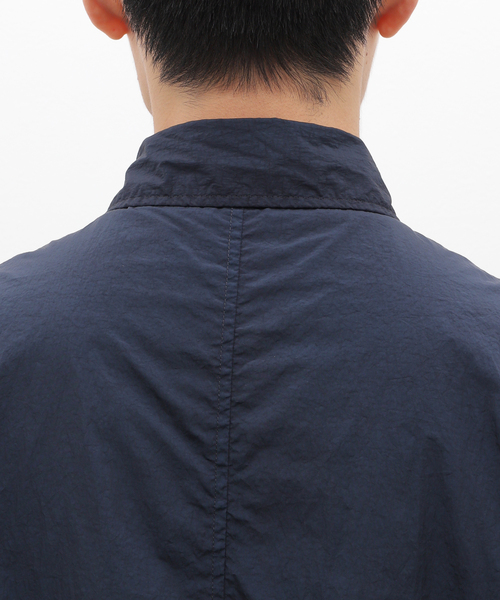 ATON（エイトン）の「ATON (エイトン) HANDE DYED NYLON SHIRT JACKET BLAGCW0204（シャツ/ブラウス・メンズ・ブラック/ネイビー・4/6）」の17枚目の写真
