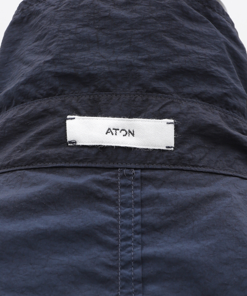ATON（エイトン）の「ATON (エイトン) HANDE DYED NYLON SHIRT JACKET BLAGCW0204（シャツ/ブラウス・メンズ・ブラック/ネイビー・4/6）」の6枚目の写真