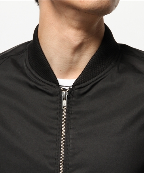 VENCEEXCHANGE（ヴァンスエクスチェンジ）の「エステルツイルMA-1       （MA-1・メンズ・ダークグリーン/ブラック・MEDIUM/LARGE）」の5枚目の写真