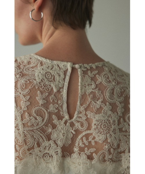 BLACK BY MOUSSY（ブラックバイマウジー）の「lace long dress(レースロングドレス)（ワンピース・レディース・オフホワイト/ブラック・1/2）」の11枚目の写真