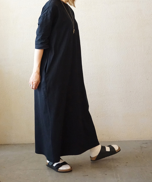 JOURNAL STANDARD LUXE(ジャーナルスタンダード ラックス)の「《追加》クラシックテンジク スタンダードクルーネックワンピース(ワンピース・レディース・パープル/ブラック・SMALL/MEDIUM)」の4枚目の写真