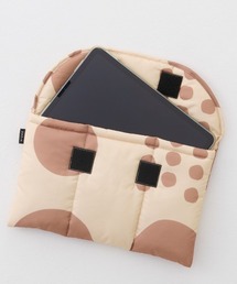 392 plusm（サンキューニプリュスエム）の「tr：the3 quilting clutch bag S：キルティングクラッチバッグS タブレットケース ipadケース　ノートパソコンバッグ  S（PC・タブレットケース）」