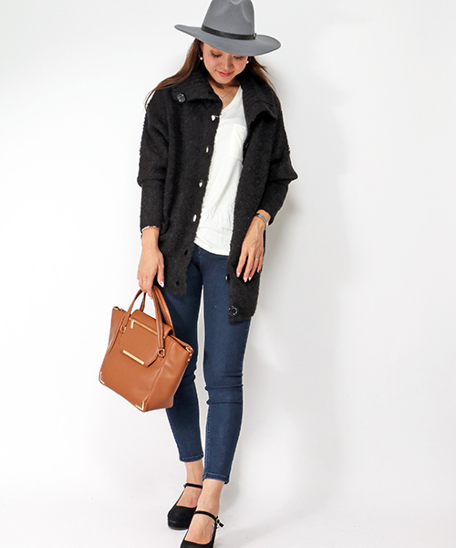 VENCEEXCHANGE（ヴァンスエクスチェンジ）の「アルパカ混ドルマンカーディガン（カーディガン/ボレロ・レディース・オフホワイト/ダークグリーン/ブルー/ブラック・MEDIUM）」の4枚目の写真