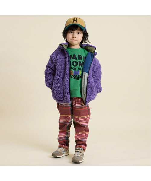 F.O.KIDS(エフオーキッズ)の「カラバリグラフィックトレーナー(スウェット・キッズ・ブラック/レインボー/レッド/キナリ/オレンジ/イエロー/ブルー/グレー/ブラウン/グリーン・140/150/110/120/130/80/90/100)」の13枚目の写真