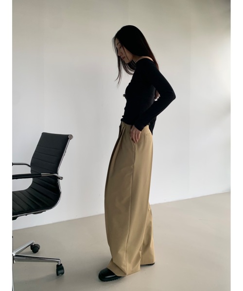 Didot.showroom(ディドット ショールーム)の「アンバランス配色ロンT(Tシャツ/カットソー・レディース・ストライプ/ネイビー/ホワイト/グレー/ブラック・FREE)」の14枚目の写真