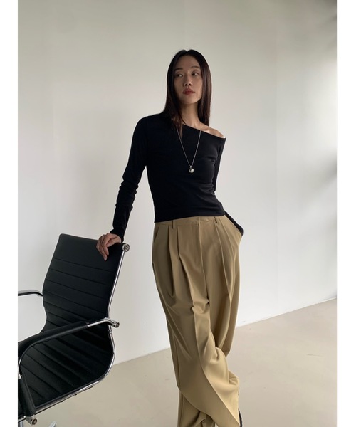 Didot.showroom(ディドット ショールーム)の「アンバランス配色ロンT(Tシャツ/カットソー・レディース・ストライプ/ネイビー/ホワイト/グレー/ブラック・FREE)」の9枚目の写真