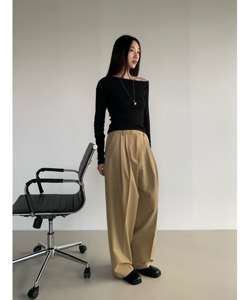 Didot.showroom(ディドット ショールーム)の「アンバランス配色ロンT(Tシャツ/カットソー・レディース・ストライプ/ネイビー/ホワイト/グレー/ブラック・FREE)」の11枚目の写真