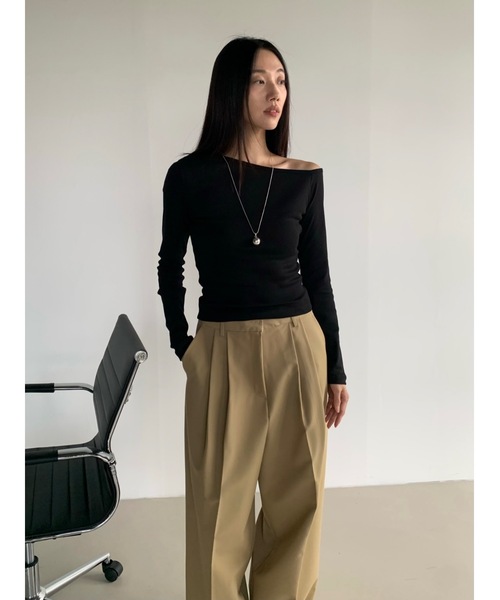 Didot.showroom(ディドット ショールーム)の「アンバランス配色ロンT(Tシャツ/カットソー・レディース・ストライプ/ネイビー/ホワイト/グレー/ブラック・FREE)」の10枚目の写真