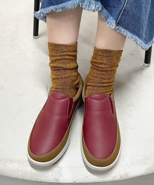 LUGG NAGG(ラグナグ)の「【risata】【軽量】バイカラー異素材スリッポン(スニーカー・レディース・ブラック/グレー/キャメル/ワインレッド・23.0cm/23.5cm/24.0cm/24.5cm/22.5cm)」の21枚目の写真