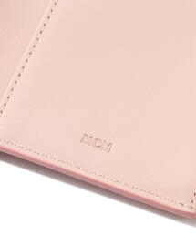 MCMコラボウォレット MCM（エムシーエム）の「MCM/エムシーエム/MCM x HELLO KITTY