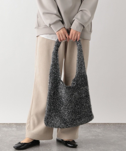 GLOBAL WORK Smile Seed Store（グローバルワーク スマイルシードストア）の「キラキラニットバッグ/161166（トートバッグ・レディース・ブラック/ライトグレー・FREE）」の2枚目の写真
