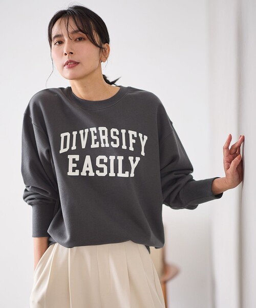 ANY(エニィ)の「【洗濯機可】裏起毛スウェットロゴプルオーバー(Tシャツ/カットソー・レディース・アイボリー系/グレー系/ライトグレー系・4)」の9枚目の写真