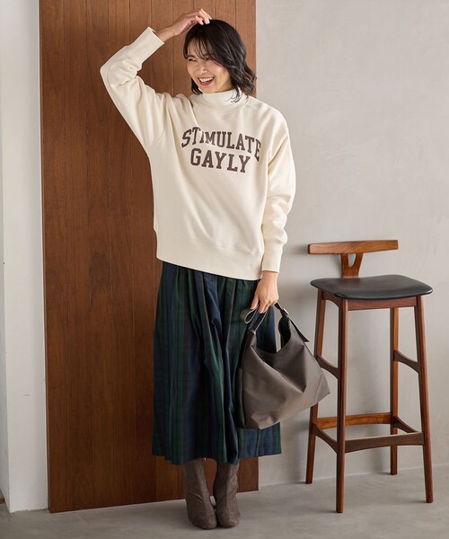 ANY(エニィ)の「【洗濯機可】裏起毛スウェットロゴプルオーバー(Tシャツ/カットソー・レディース・アイボリー系/グレー系/ライトグレー系・4)」の16枚目の写真