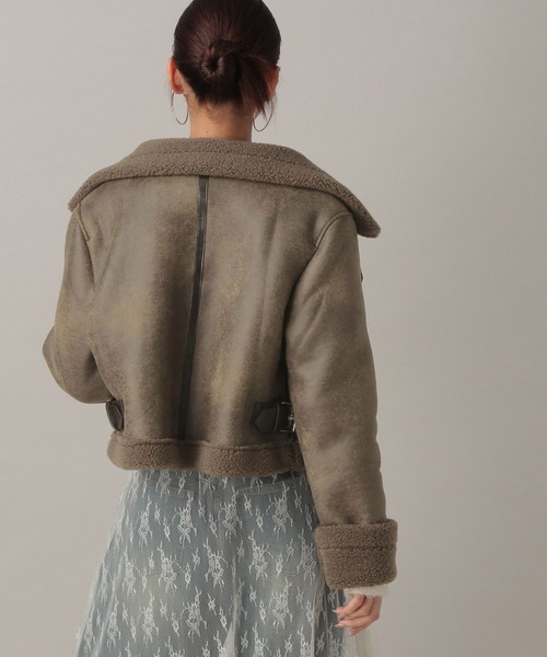 FOREVER 21（フォーエバー トゥエンティーワン）の「【2024FW】ムートンショートブルゾン（ムートンコート・レディース・ブラウン・FREE）」の13枚目の写真